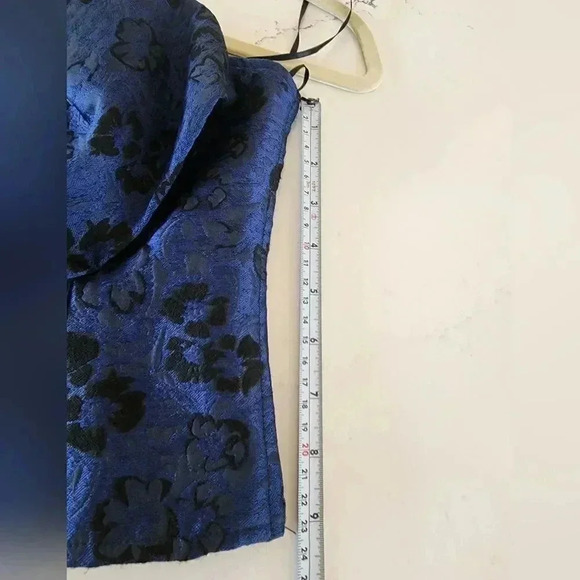 Jack Wills one shoulder bow crop top - Picture 4 of 16